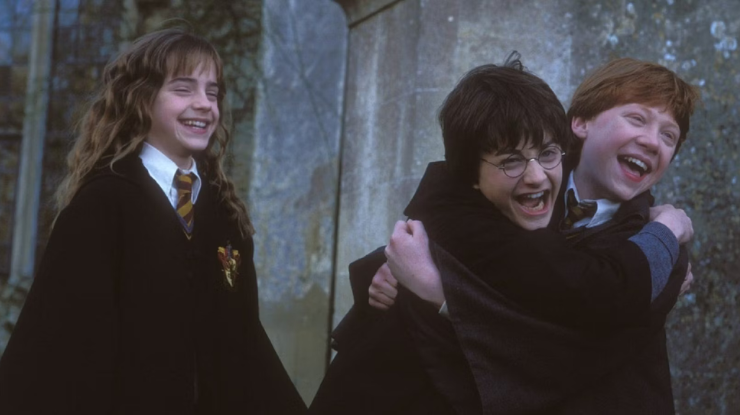 Remake de Harry Potter: fãs têm primeiro vislumbre de Harry e Hagrid em cena gravada em Londres